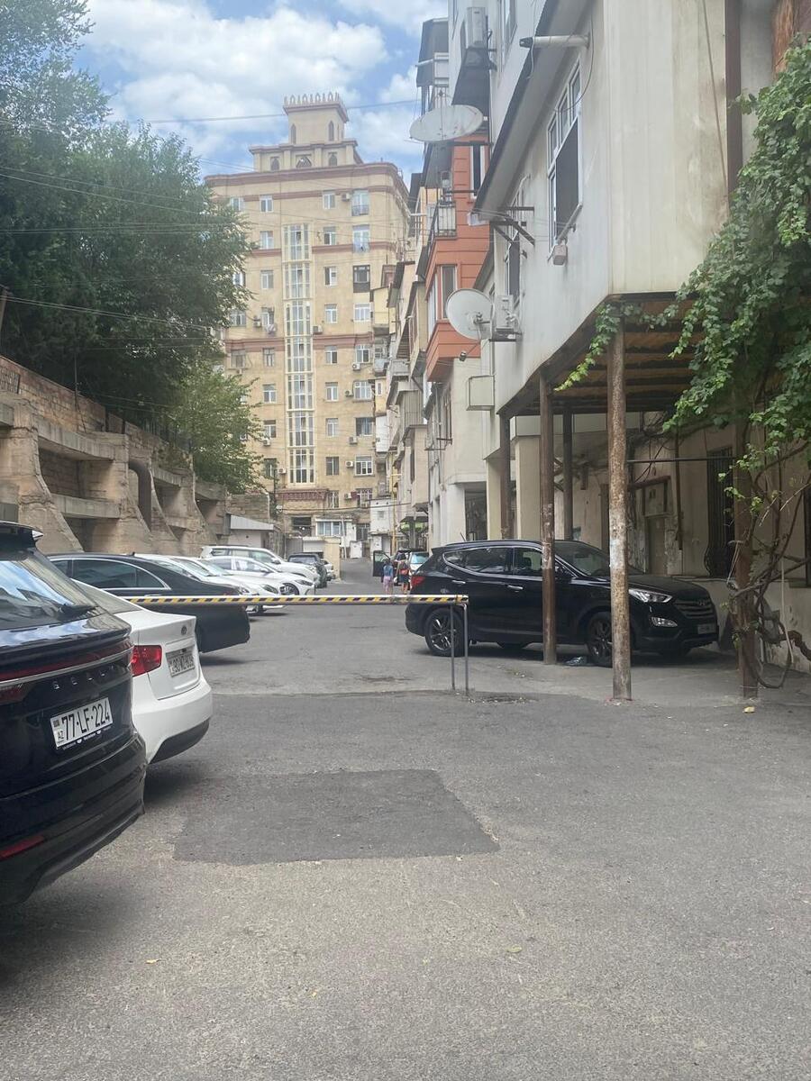Satılır 3 otaqlı köhnə tikili 70 m² — Mənzil, Bakı (3)