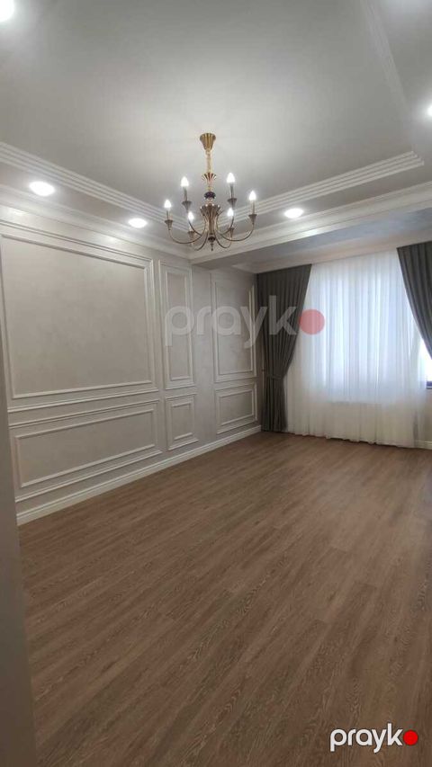 Satılır 3 otaqlı yeni tikili 115 m²