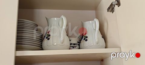 Qrafinlər — Bakı