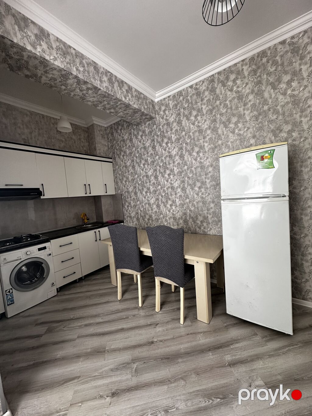 Ünvan: Böyük Araz marketin arxası dayanacaqdan 100 metr məsafədə — Mənzil, Bakı (3)