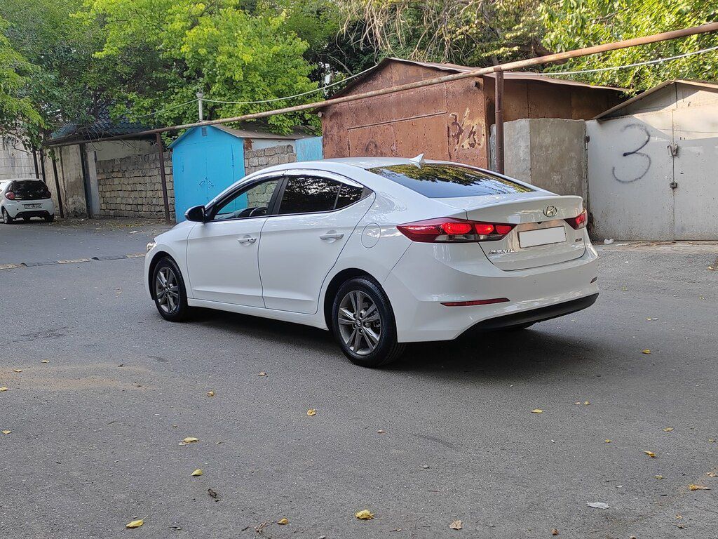 Hyundai Avante, 1.6 L, 2016 il, 199 900 km — Avtomobillər, Bakı (4)