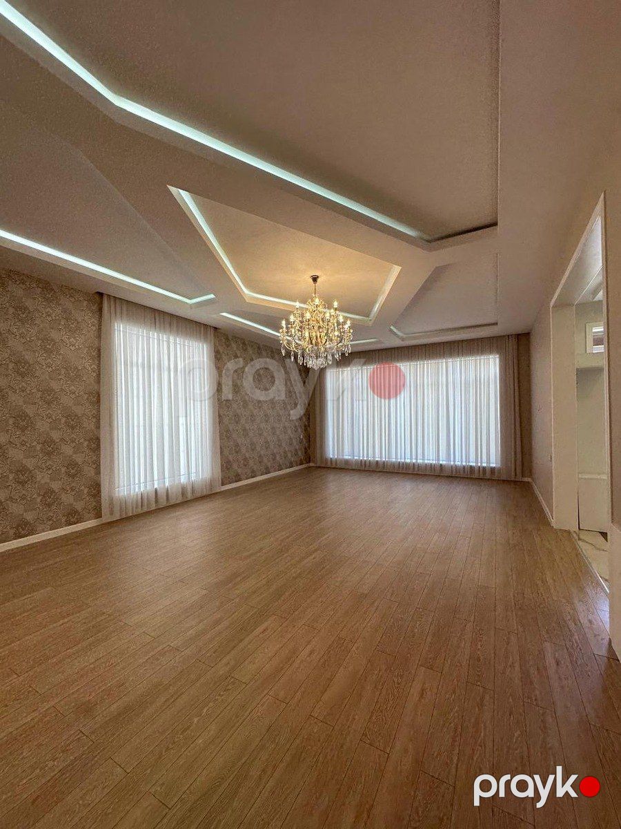Satılır 4 otaqlı həyət evi/bağ evi 170 m² — Ev, villa, Bakı (11)