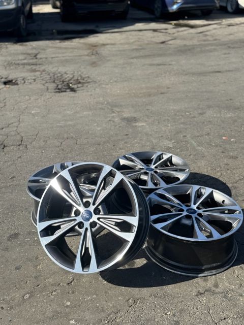 "Ford Fusion" diskləri R19 — Bakı