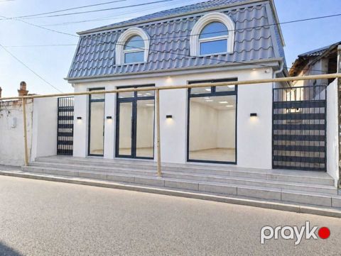 Satılır obyekt 100 m² — Bakı