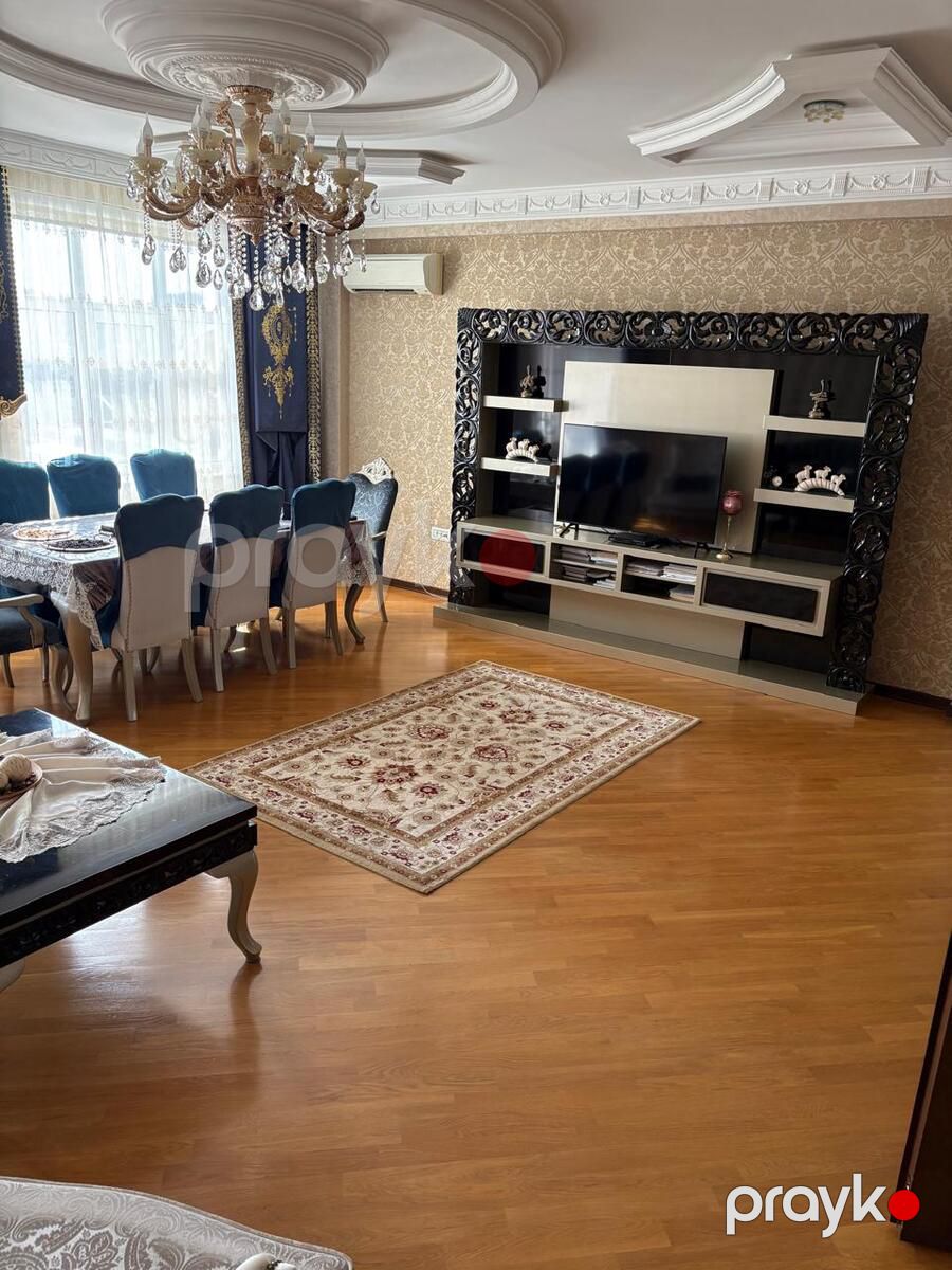 Satılır 4 otaqlı yeni tikili 180 m² — Mənzil, Bakı (2)