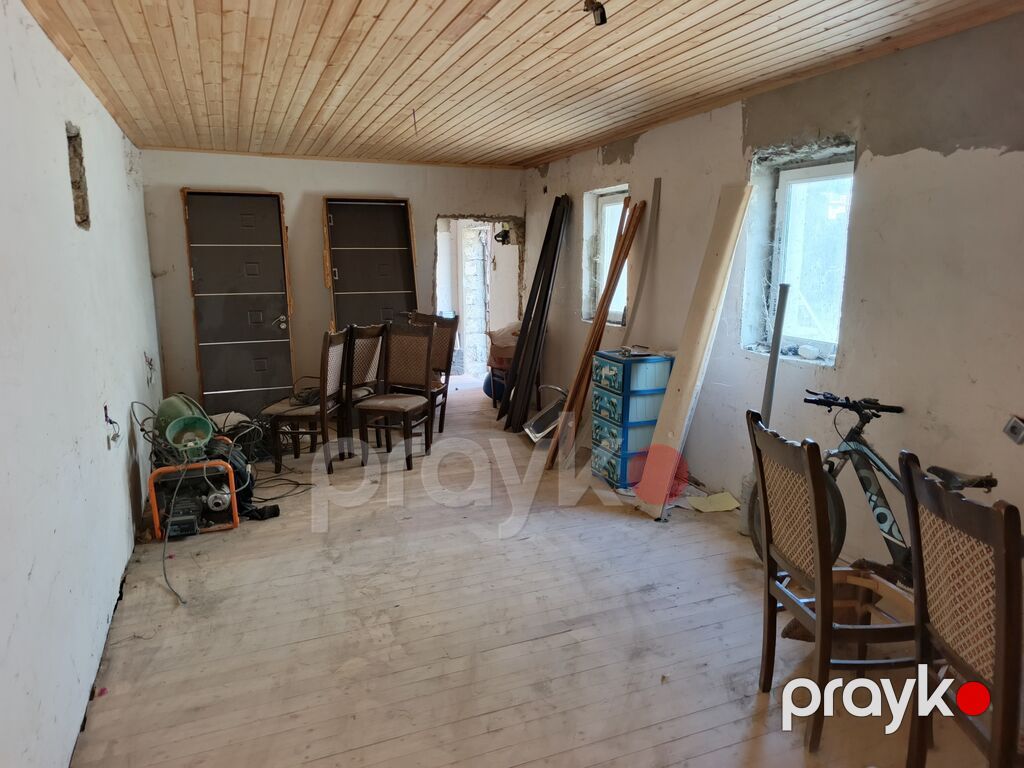 2 otaqlı yarımçıq tikili (fərdi yaşayış evi), Tikib başqa lahiyyə də — Mənzil, Bakı (4)