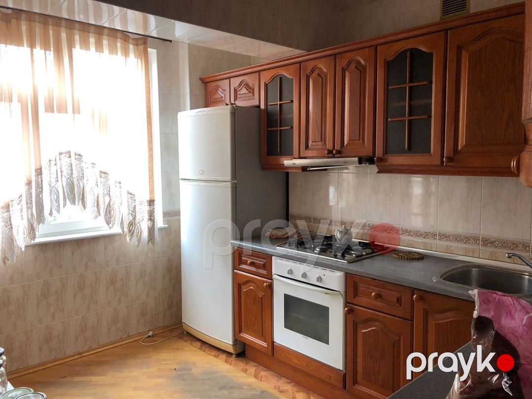 İcarəyə verilir 3 otaqlı köhnə tikili 90 m² — Mənzil, Bakı (8)