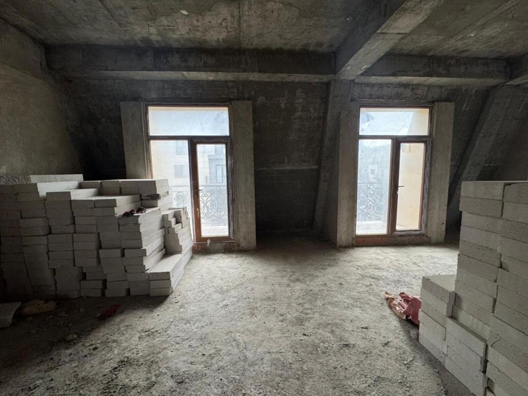 Satılır 4 otaqlı yeni tikili 180 m² — Mənzil, Bakı (9)