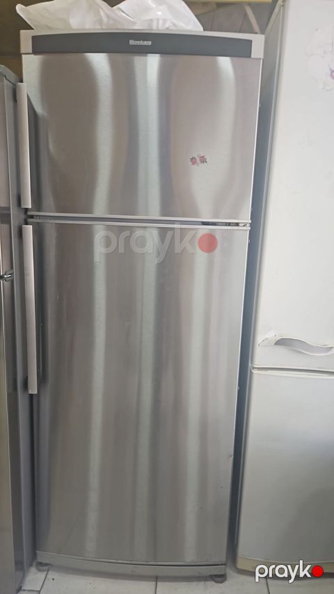 Blomberg iki qapılı soyuducu (üstdə dondurucu) - Rəng — Bakı
