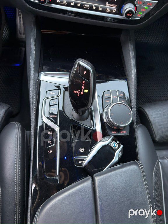 BMW 530e, 2.0 L, 12 kWh, 2021 il, 80 000 km — Avtomobillər, Sumqayıt (12)