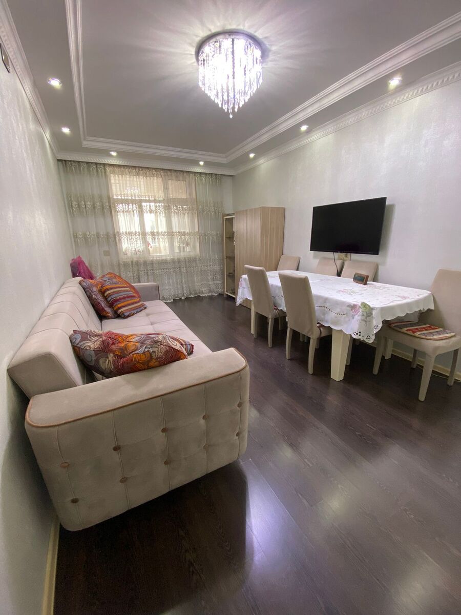 Satılır 5 otaqlı köhnə tikili 110 m² — Mənzil, Bakı (9)