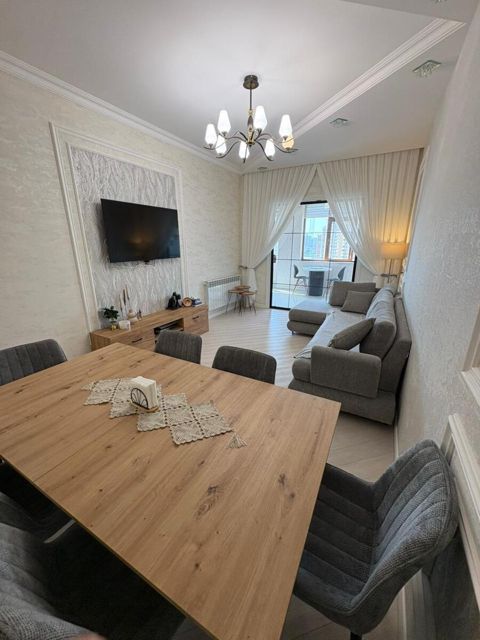 Satılır 3 otaqlı yeni tikili 90 m² — Bakı
