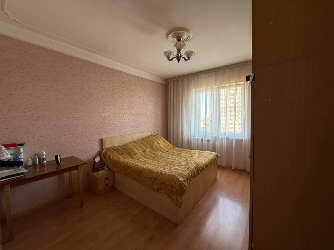 Satılır 4 otaqlı köhnə tikili 100 m² — Mənzil, Bakı (5)