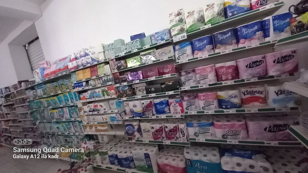 Mağaza vitrini — Biznes və avadanlıq, Bakı (5)