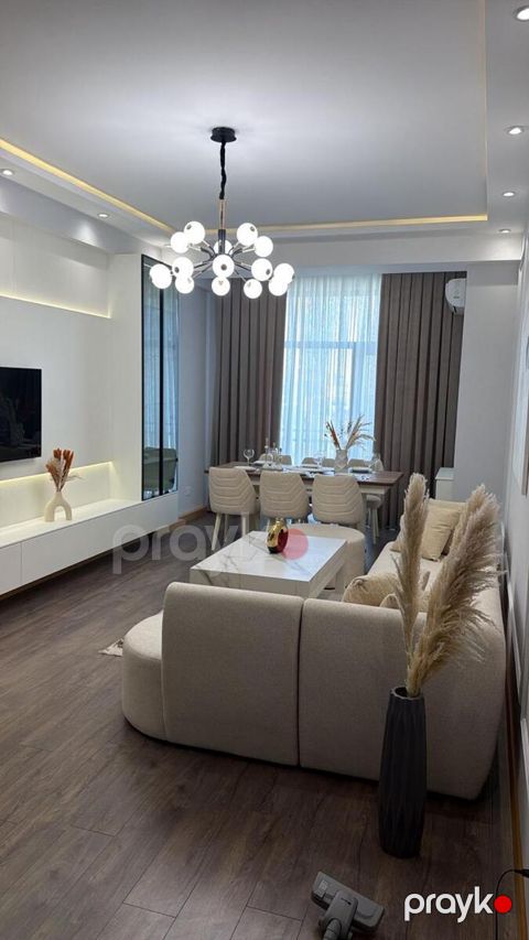 Satılır 2 otaqlı yeni tikili 94 m²