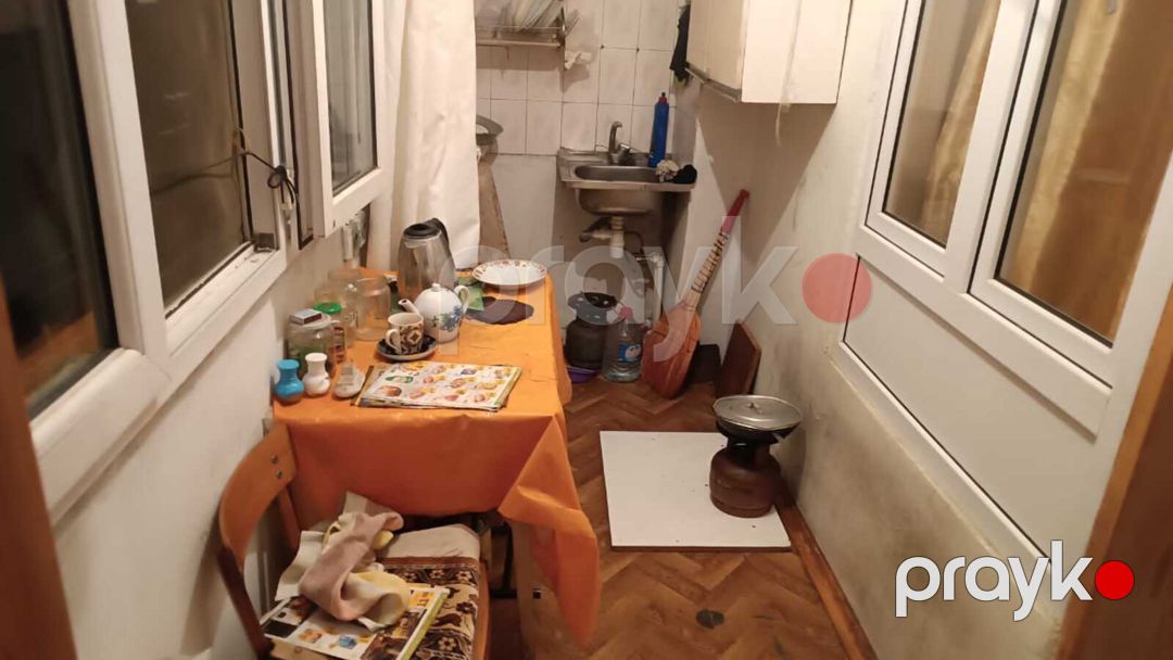 Satılır 2 otaqlı köhnə tikili 45 m² — Mənzil, Bakı (9)
