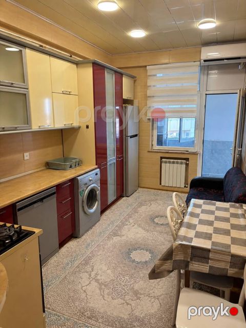 Satılır 2 otaqlı yeni tikili 100 m²