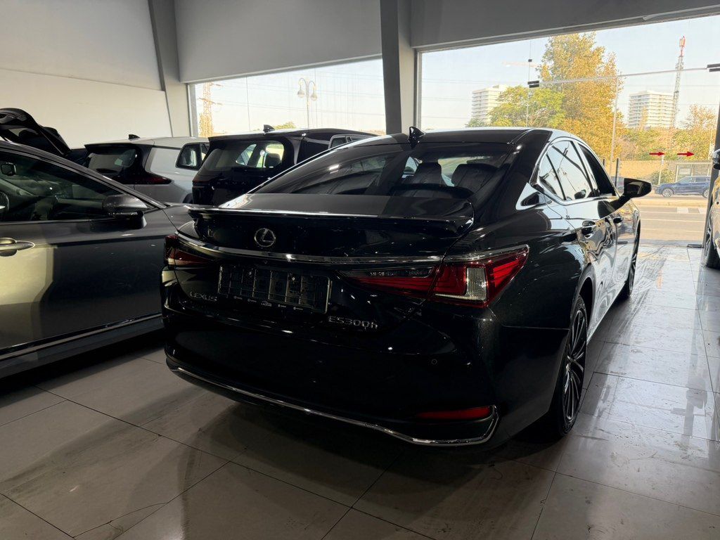 Lexus ES 300h, 2.5 L, 1.3 kWh, 2023 il, 51 000 km — Avtomobillər, Bakı (5)
