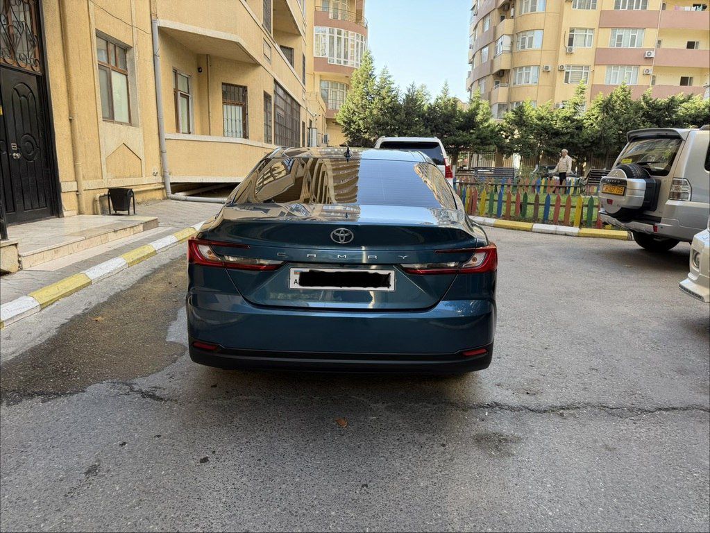 Toyota Camry, 2.5 L, 1.016 kWh, 2024 il, 41 500 km — Avtomobillər, Bakı (6)