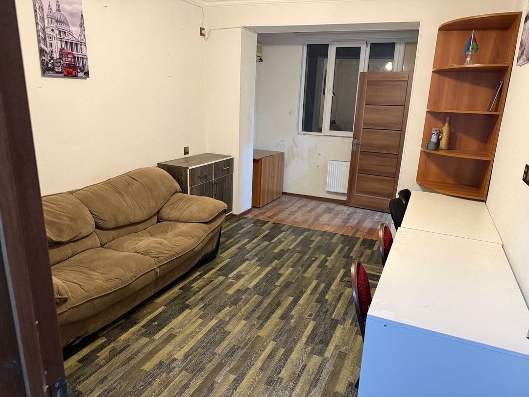 İcarəyə verilir 3 otaqlı köhnə tikili 72 m² — Mənzil, Bakı