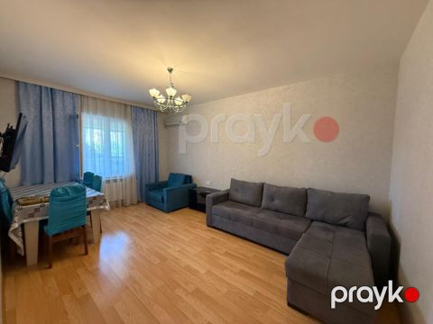 Satılır 4 otaqlı köhnə tikili 100 m² — Bakı
