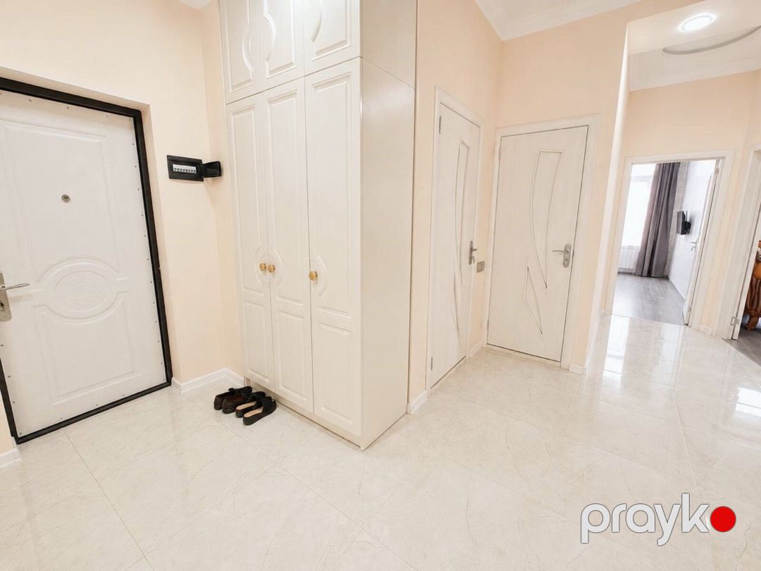 Satılır 2 otaqlı yeni tikili 85 m² — Mənzil, Bakı (9)