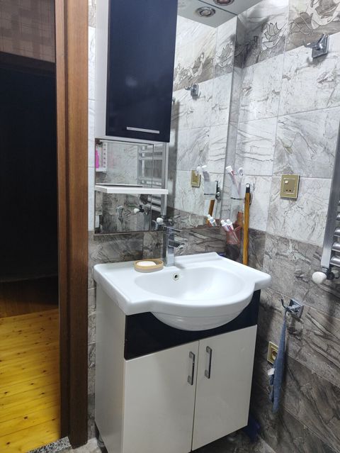 Hamam üçün lavabolu dolab dəsti — Masazır