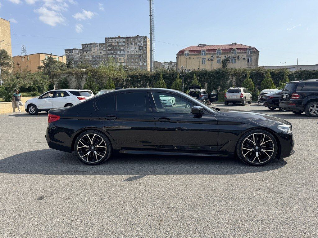 BMW 530, 2.0 L, 2019 il, 142 000 km — Avtomobillər, Bakı (3)