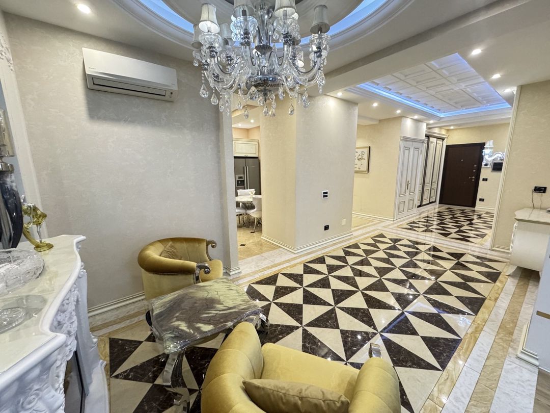 İcarəyə verilir 4 otaqlı yeni tikili 250 m² — Mənzil, Bakı (6)