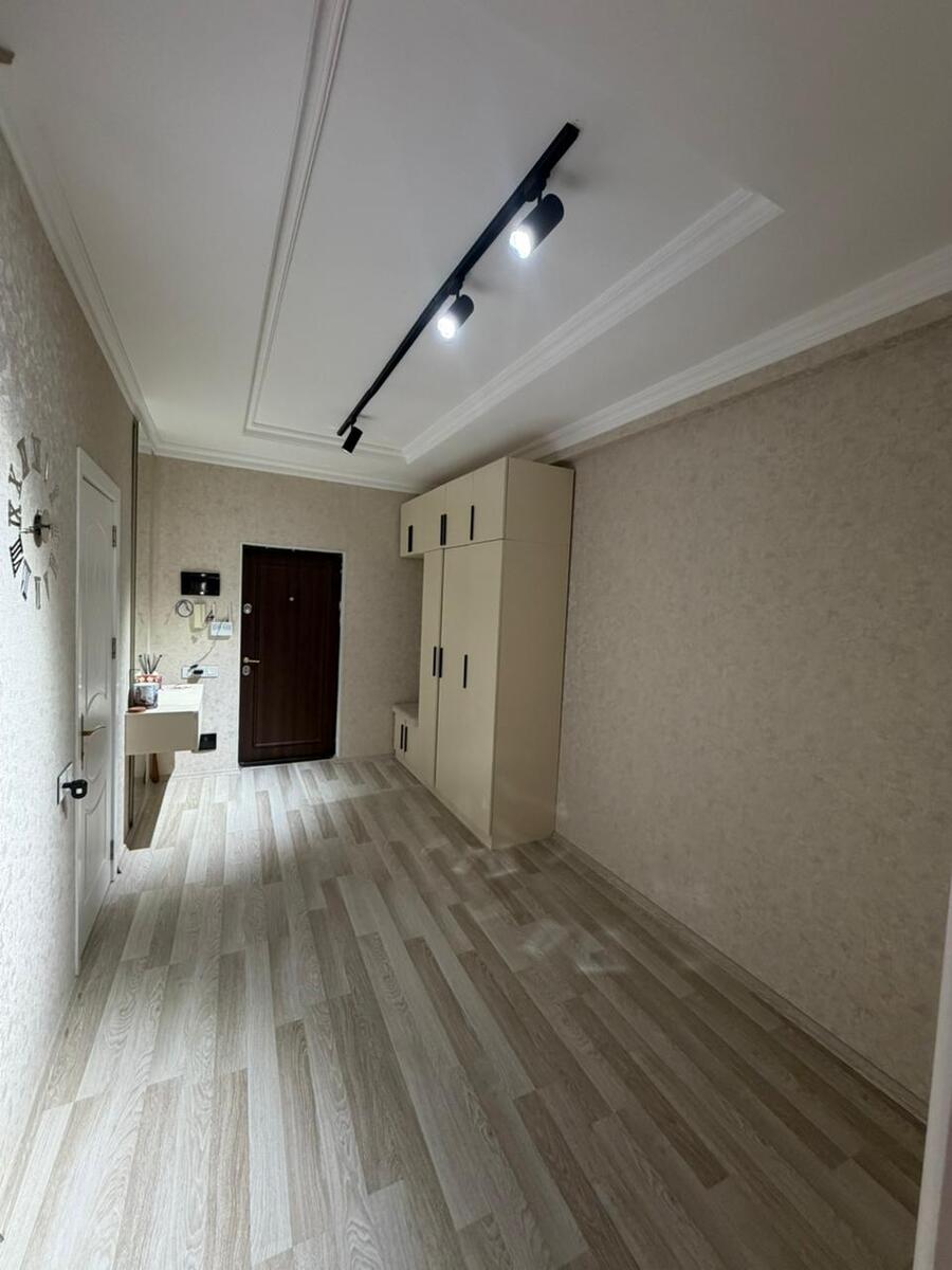 Satılır 2 otaqlı yeni tikili 100 m² — Mənzil, Bakı (12)