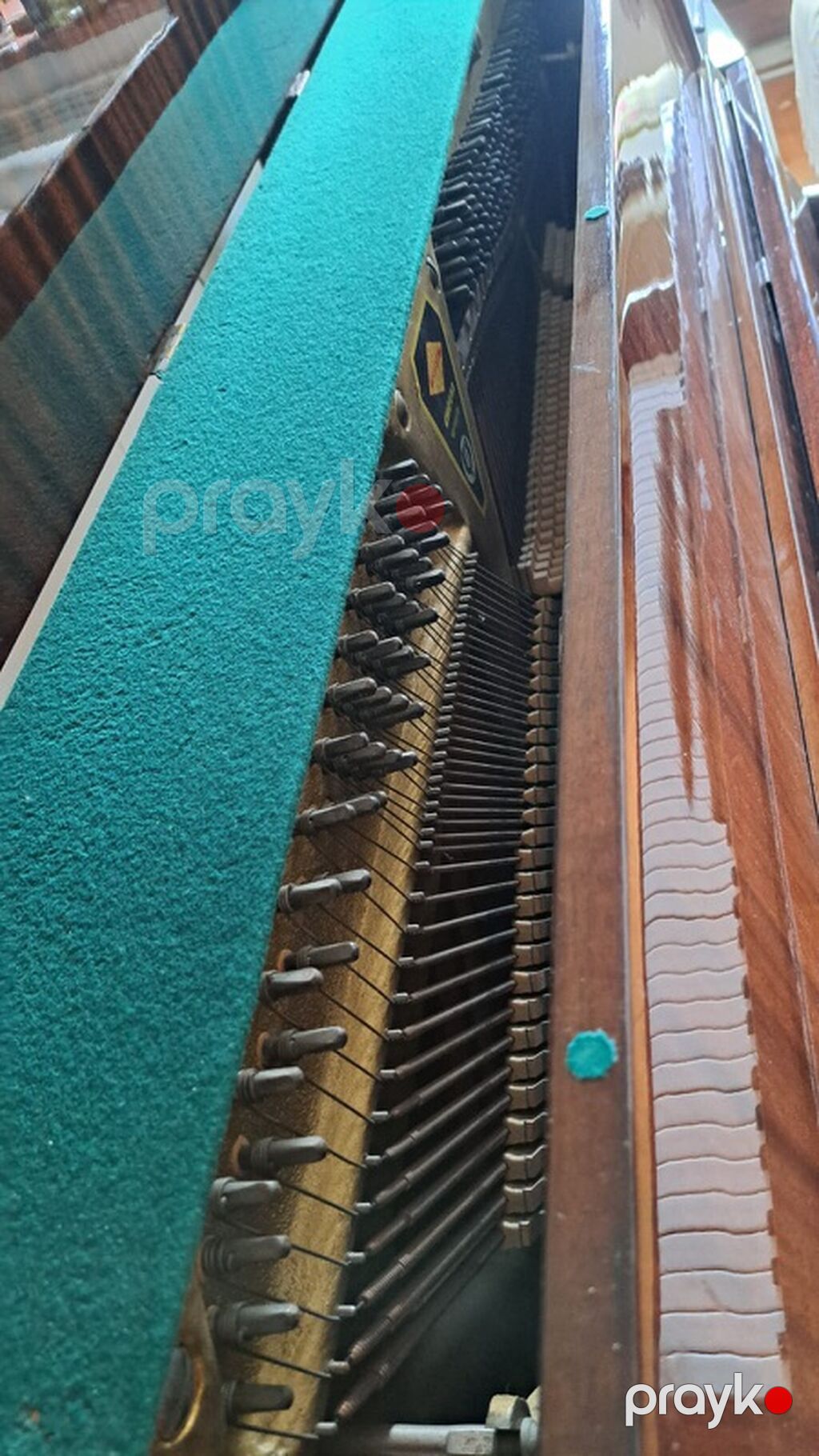 Piano– “Ukraina” markası pianina - Korpus: laklı ağac örtüyü, klassik — Pianino və digər klaviş alətləri, Bakı (2)