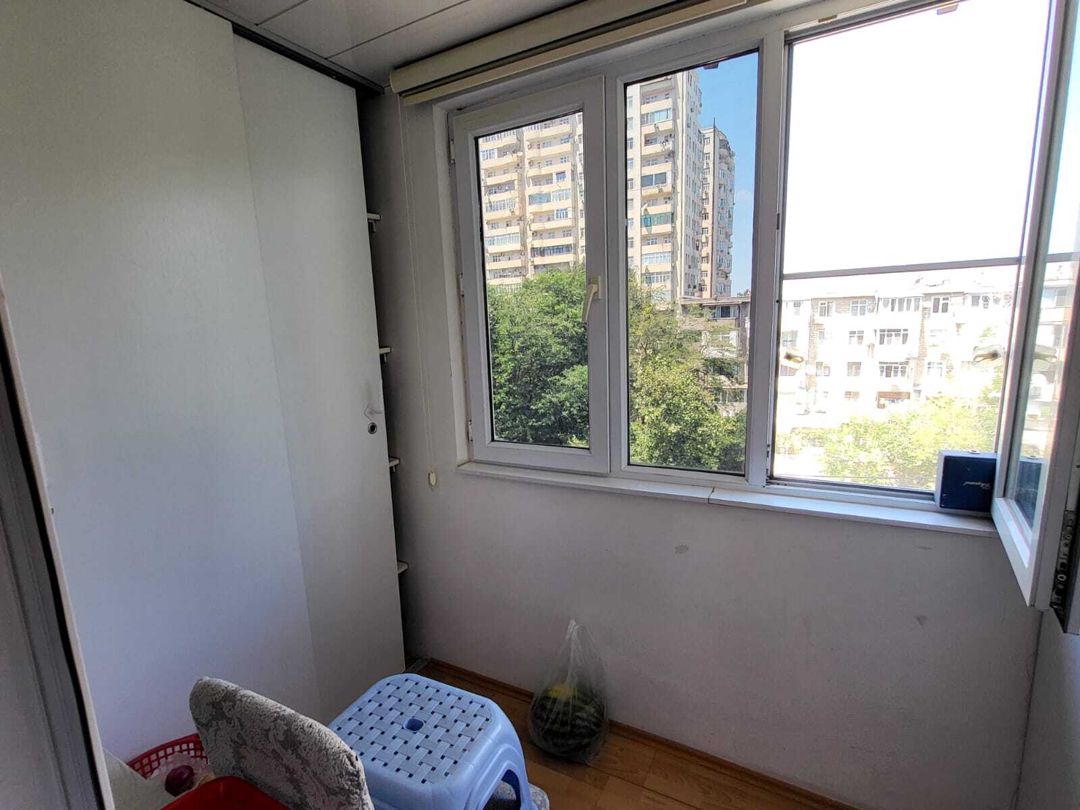 Satılır 3 otaqlı köhnə tikili 75 m² — Mənzil, Bakı (12)