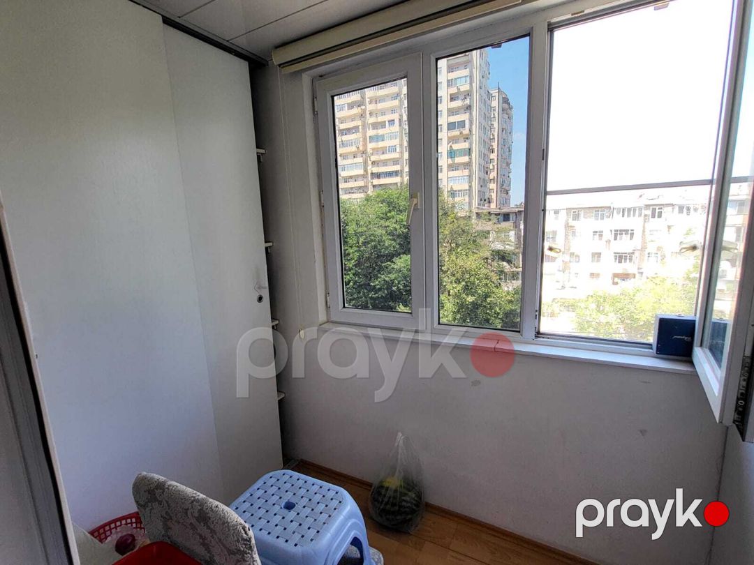 Satılır 3 otaqlı köhnə tikili 75 m² — Mənzil, Bakı (12)