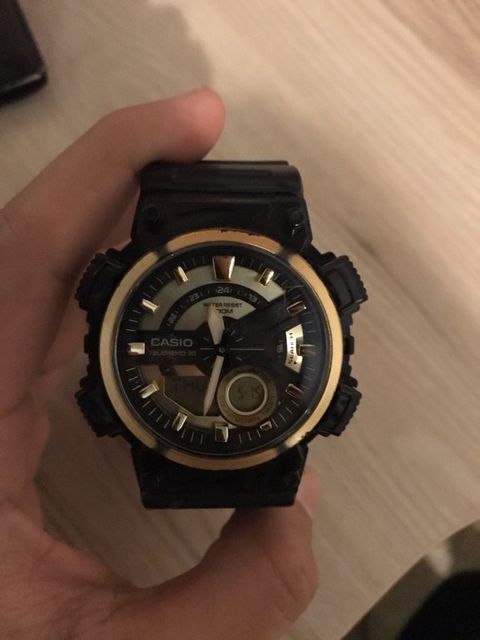 Qol saat "Casio" — Bakı