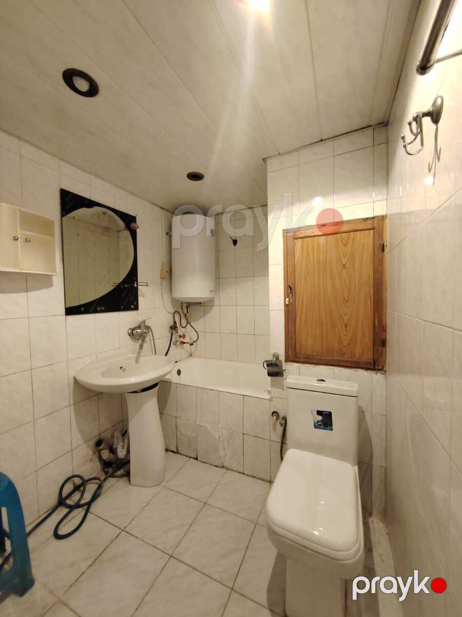 Satılır 2 otaqlı köhnə tikili 45 m² — Mənzil, Bakı (6)