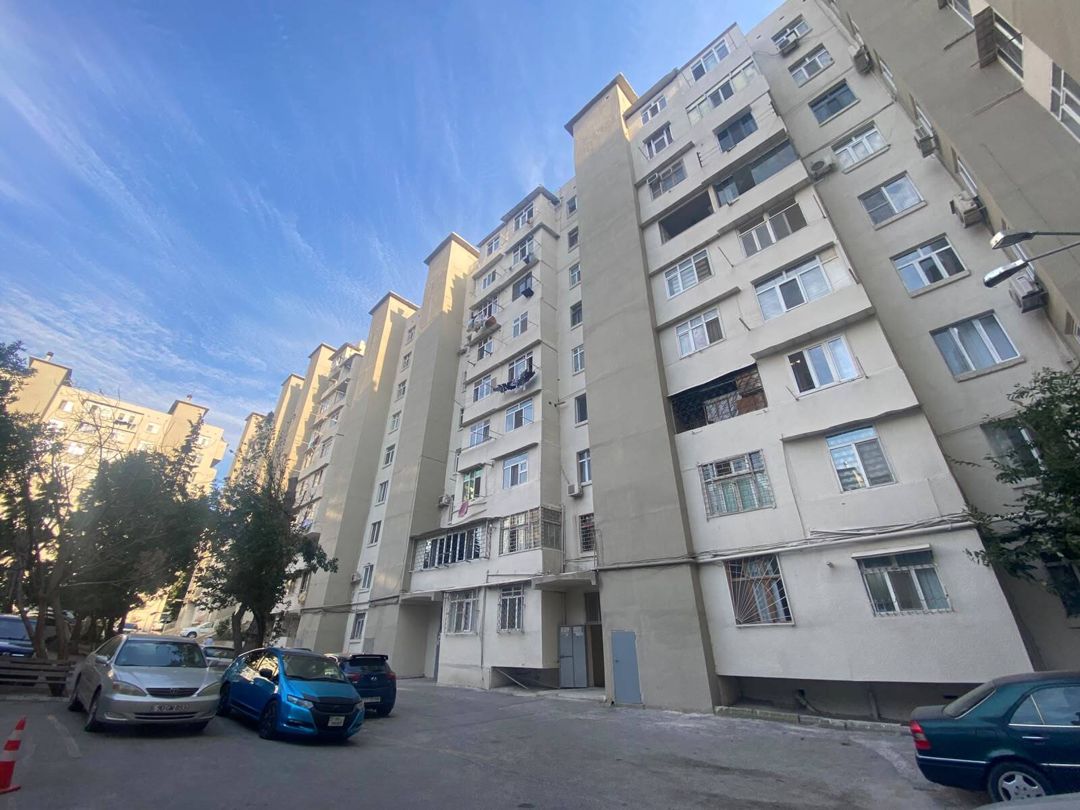Satılır 3 otaqlı köhnə tikili 75 m² — Mənzil, Bakı (2)