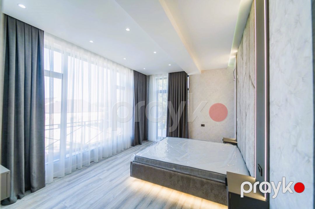 Satılır 6 otaqlı həyət evi/bağ evi 300 m² — Ev, villa, Bakı (9)