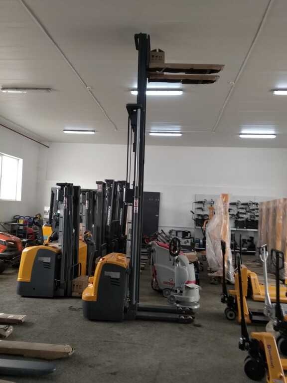 Elektrikli çəngəlli yükləyici — Biznes və avadanlıq, Bakı (7)