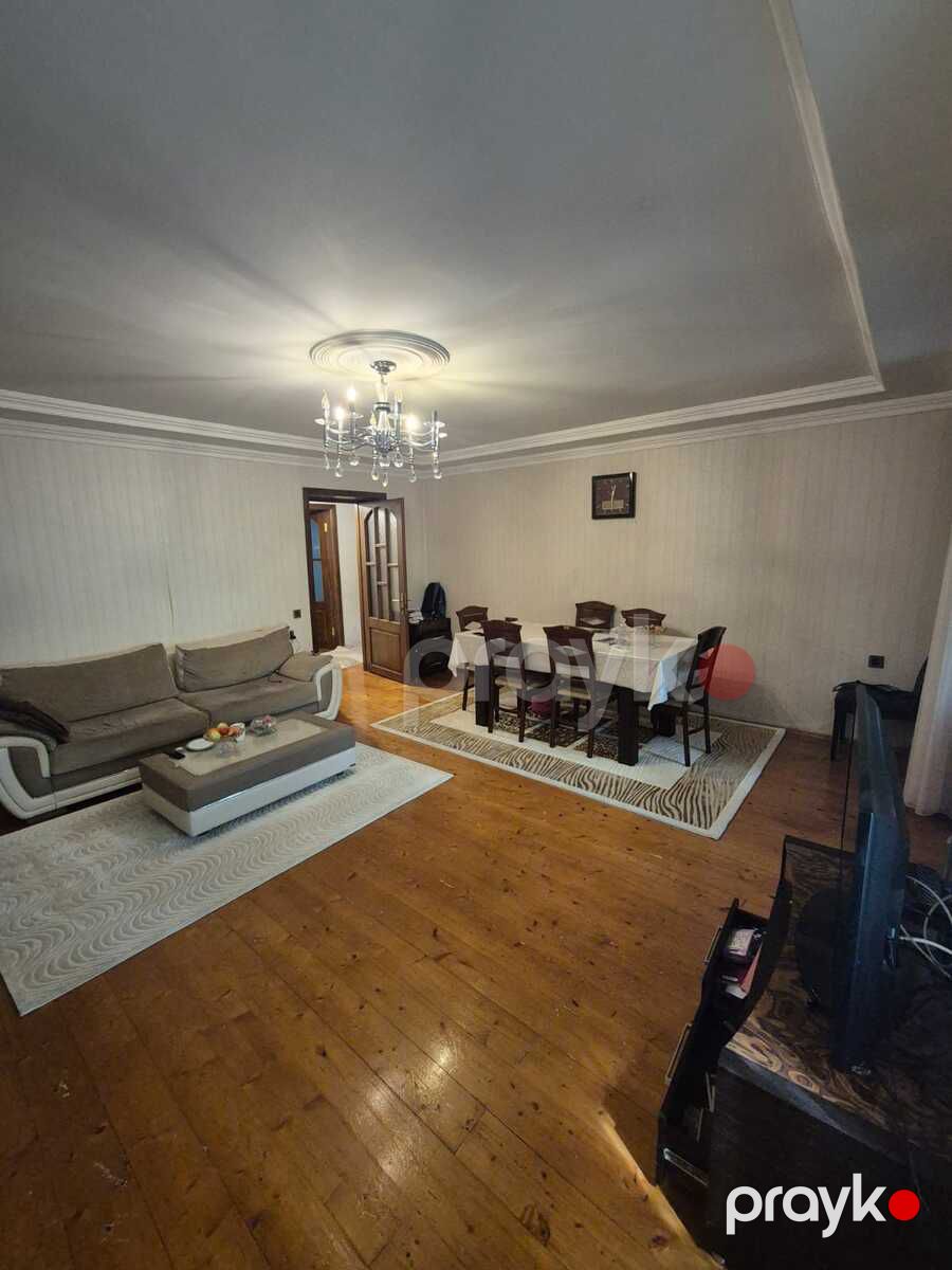 Satılır 4 otaqlı köhnə tikili 85 m² — Mənzil, Bakı (3)