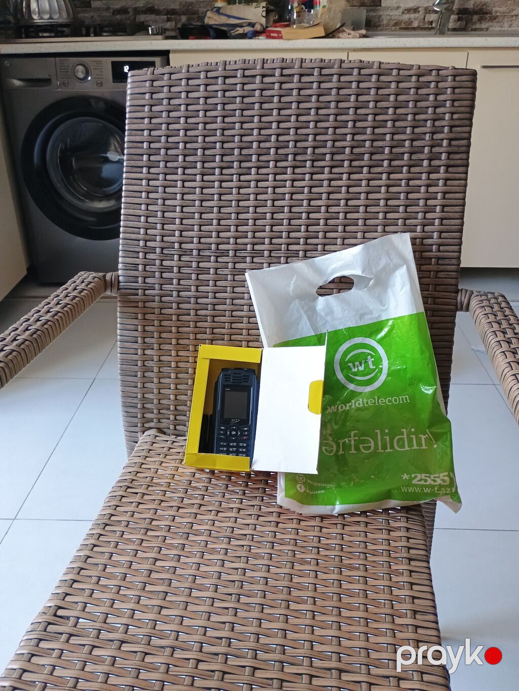 SQT S090 iki-SIMli düyməli telefon/radio Xüsusiyyətlər: - 1.77" — Digər smartfonlar, Digah (2)