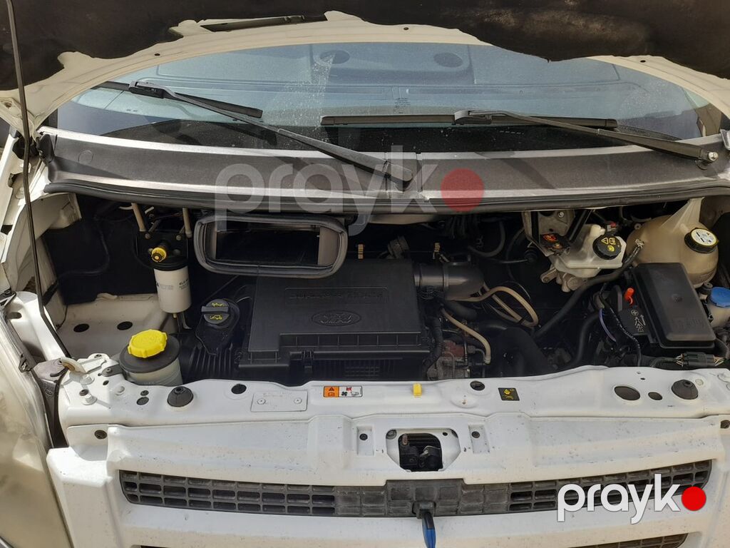 Ford Transit yük furgonu - Korpus: qısa baza, ağ rəng, sürgülü yan — Yük maşınları, Bakı (10)
