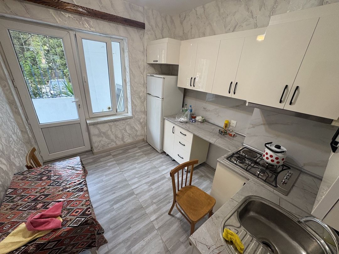 İcarəyə verilir 3 otaqlı köhnə tikili 100 m² — Mənzil, Bakı (8)