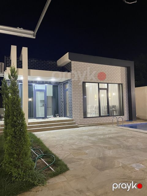 İcarəyə verilir 4 otaqlı həyət evi/bağ evi 250 m²