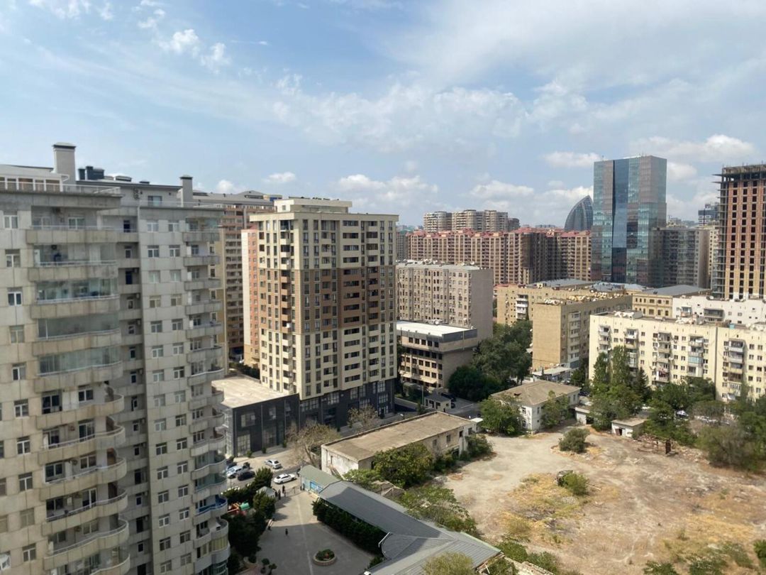 İcarəyə verilir 3 otaqlı yeni tikili 138 m² — Mənzil, Bakı (7)