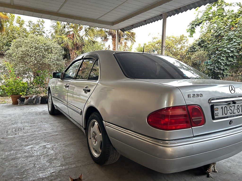 Mercedes E 230, 2.3 L, 1998 il, 543 260 km — Avtomobillər, Bərdə (5)