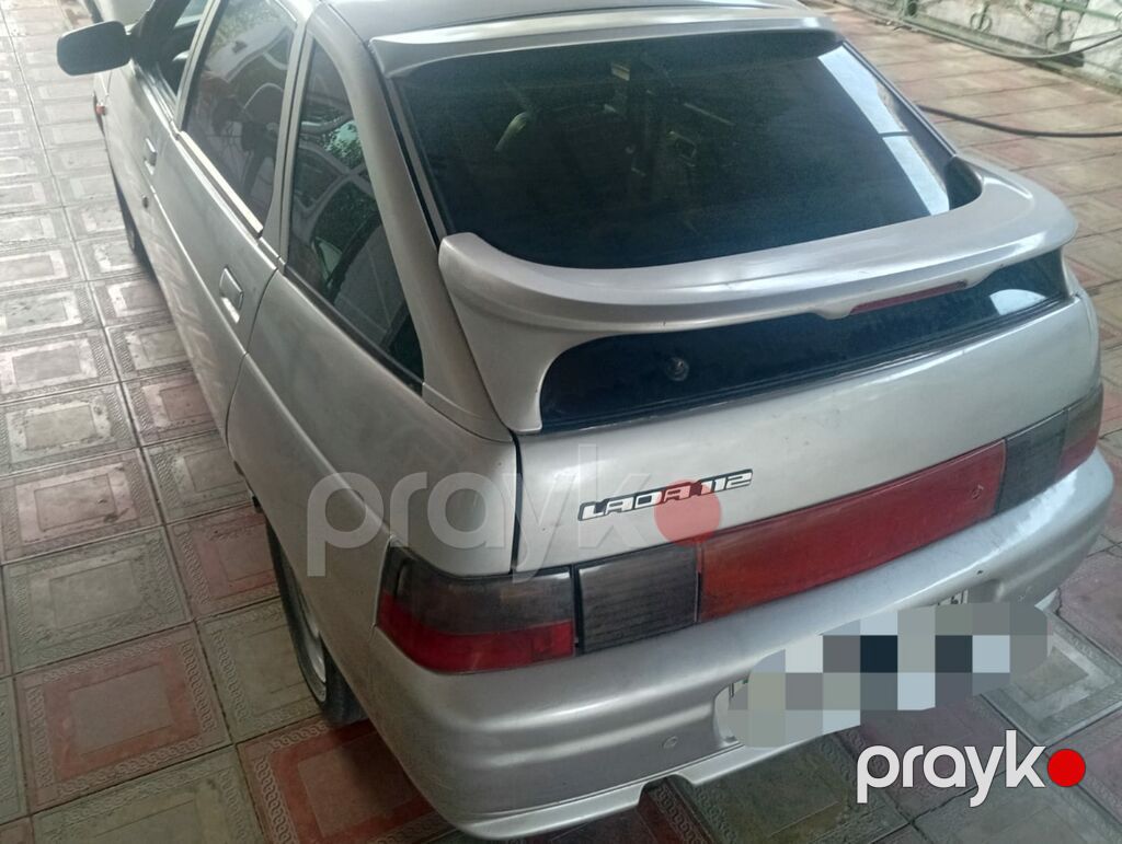 Lada 112, gümüş rəng, hetçbek kuzov. Xüsusiyyətlər: - 5 qapılı — Avtomobillər, Cəlilabad (2)
