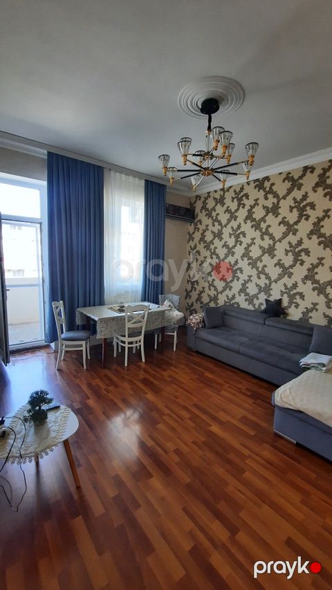 Satılır 2 otaqlı yeni tikili 60 m²