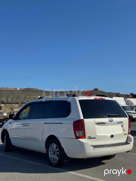 Kia Carnival, 2.2 L, 2011 il, 318 000 km — Avtomobillər, Bakı (2)