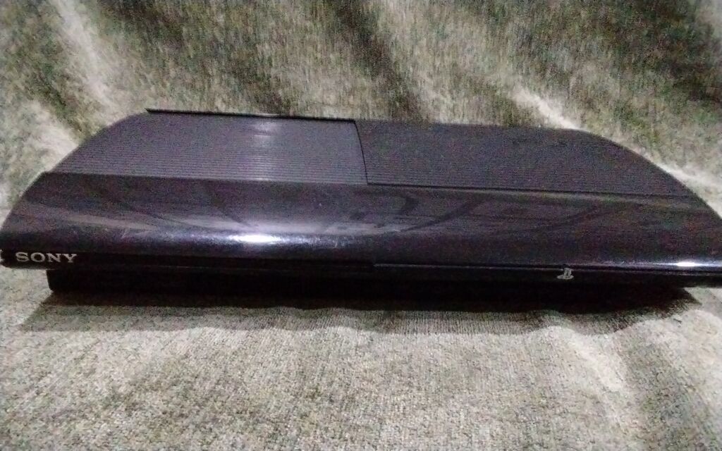 Sony PlayStation 3 (Super Slim) oyun konsolu paketi Komplekt: - PS3 — Oyun konsolları, Sumqayıt