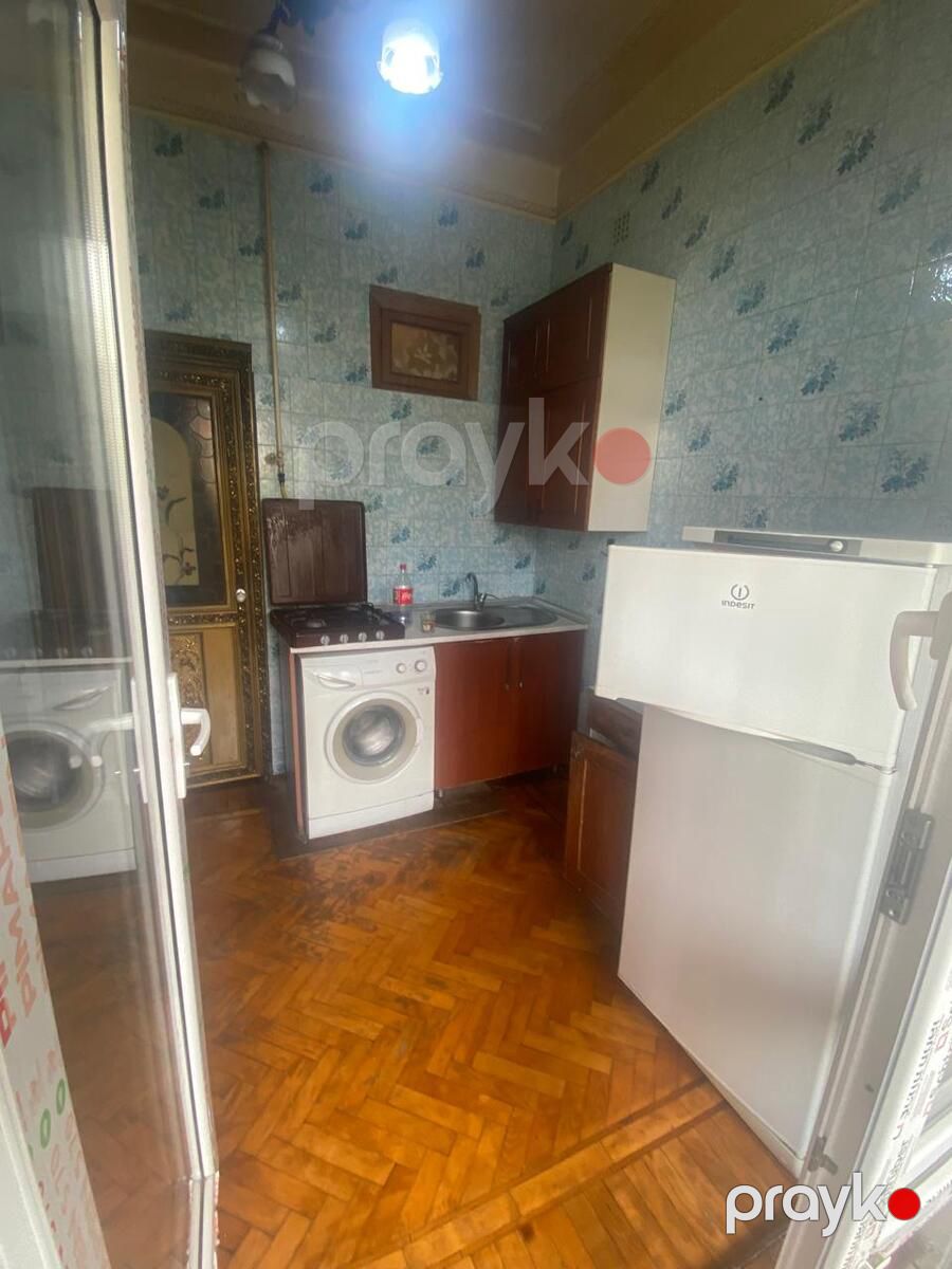 Satılır 3 otaqlı köhnə tikili 70 m² — Mənzil, Bakı (9)